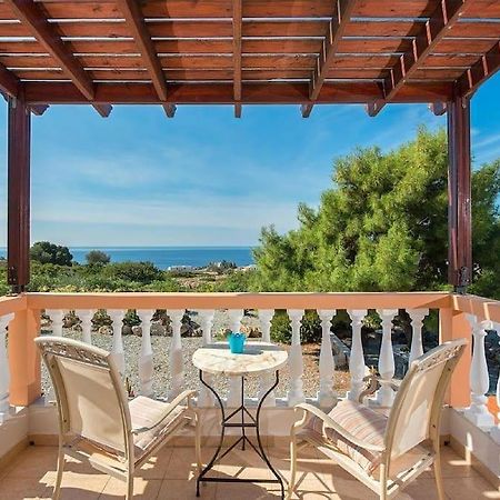 Villa Pefki Bagian luar foto