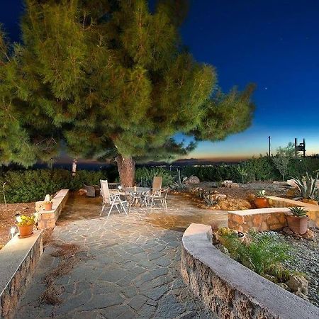 Villa Pefki Bagian luar foto