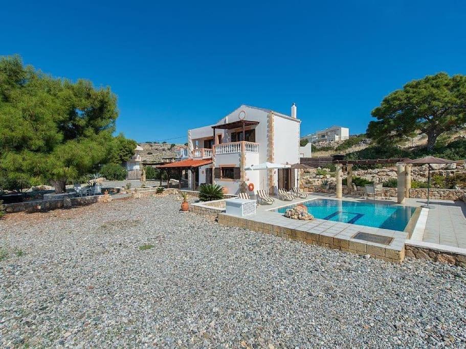 Villa Pefki Bagian luar foto