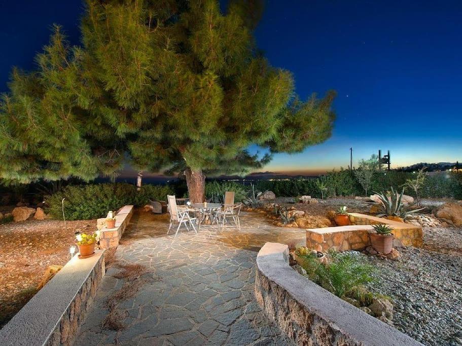 Villa Pefki Bagian luar foto